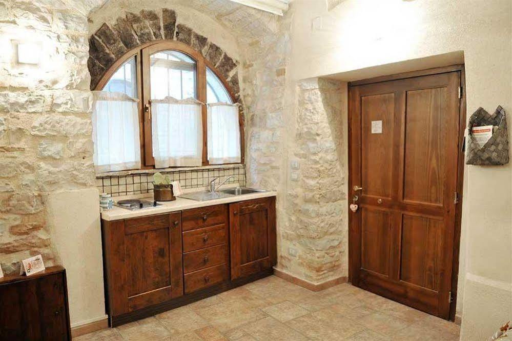 Appartamenti San Francesco Spello Eksteriør bilde